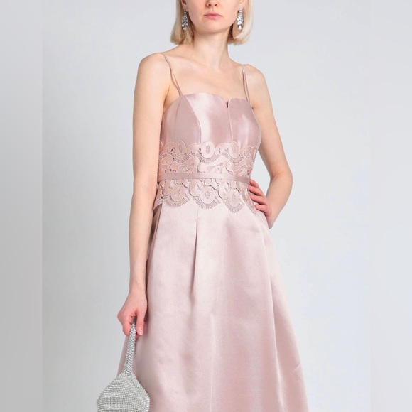 Co-ords. Dress and blazer - Picture 2 of 4